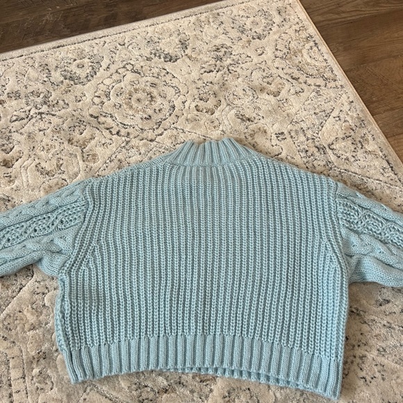 Light blue turtleneck sweater - Picture 2 of 2